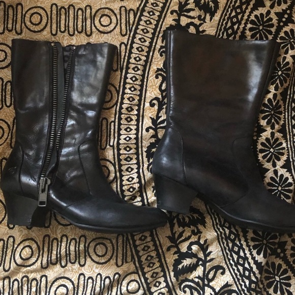 Born Shoes - BORN Lovely Ankle Black Boots Size 7.5 EC